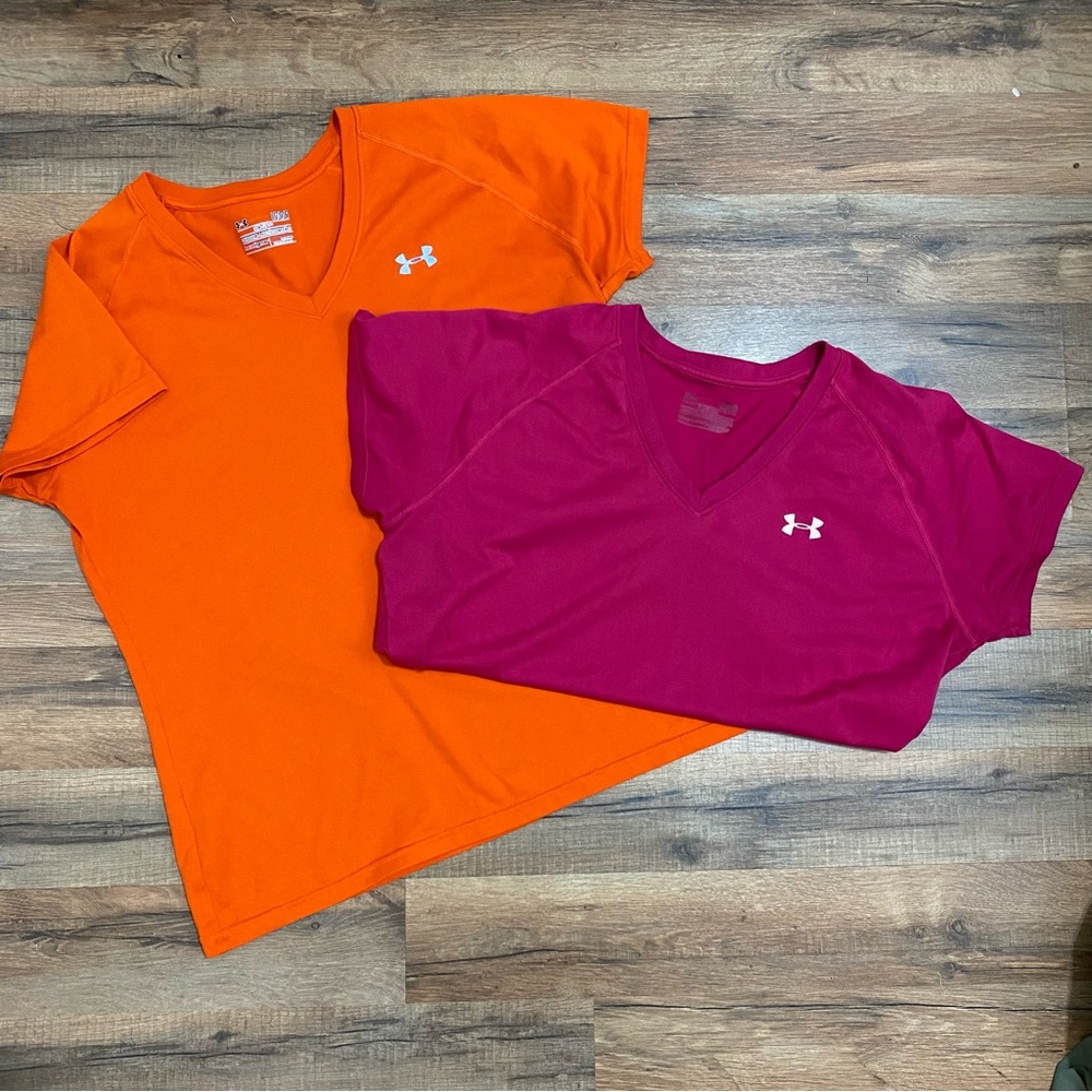 Under Armour Semi Fitted Workout T-Shirts, Large